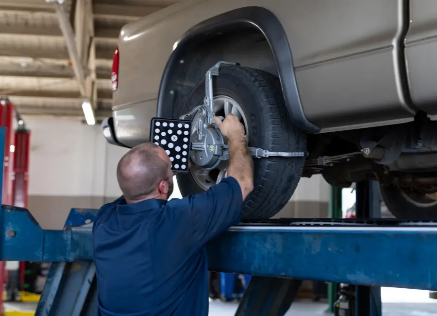 Lorentz-Automotive-Serving-Lantana-Excellent-Customer-Service